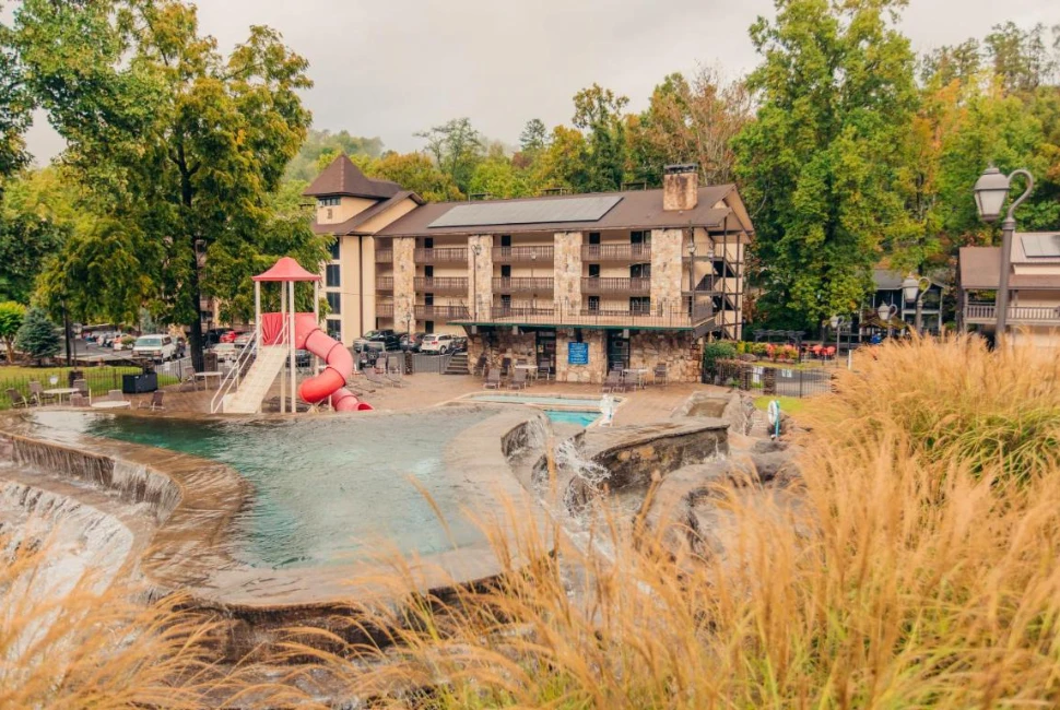 Discover Tranquility at Brookside Lodge in Gatlinburg