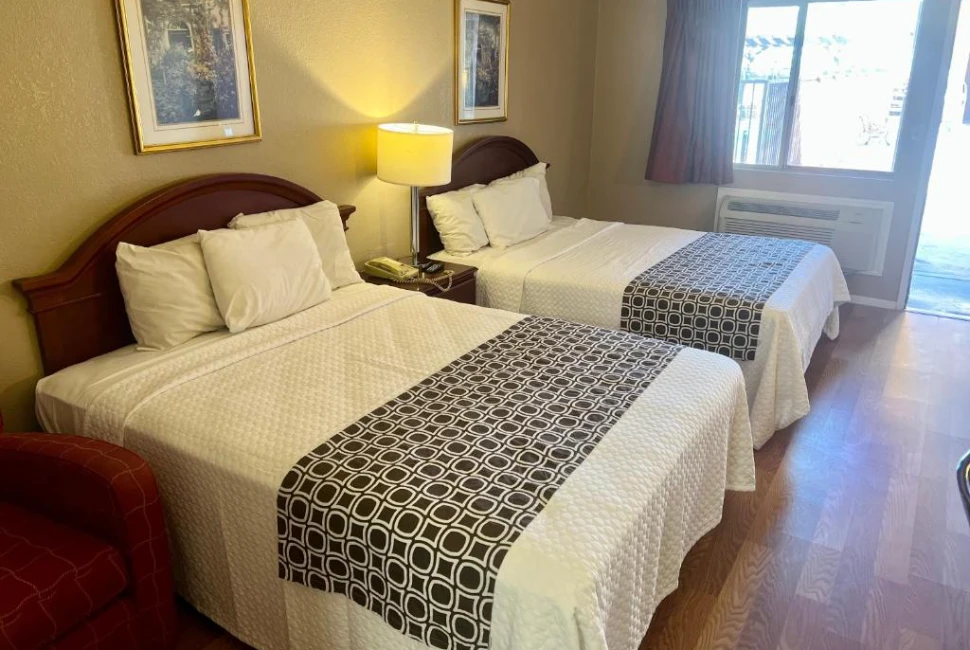 Elevate Your Stay at Park Avenue Inn & Suites in Vibrant Victorville